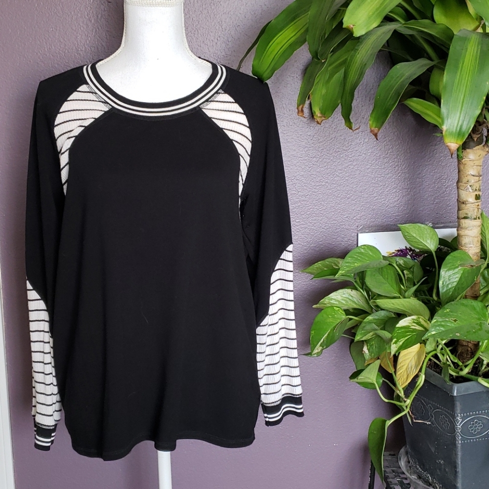 Maurice's top